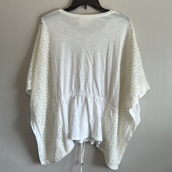 Vince Camuto white top XS/S - Picture 5 of 5